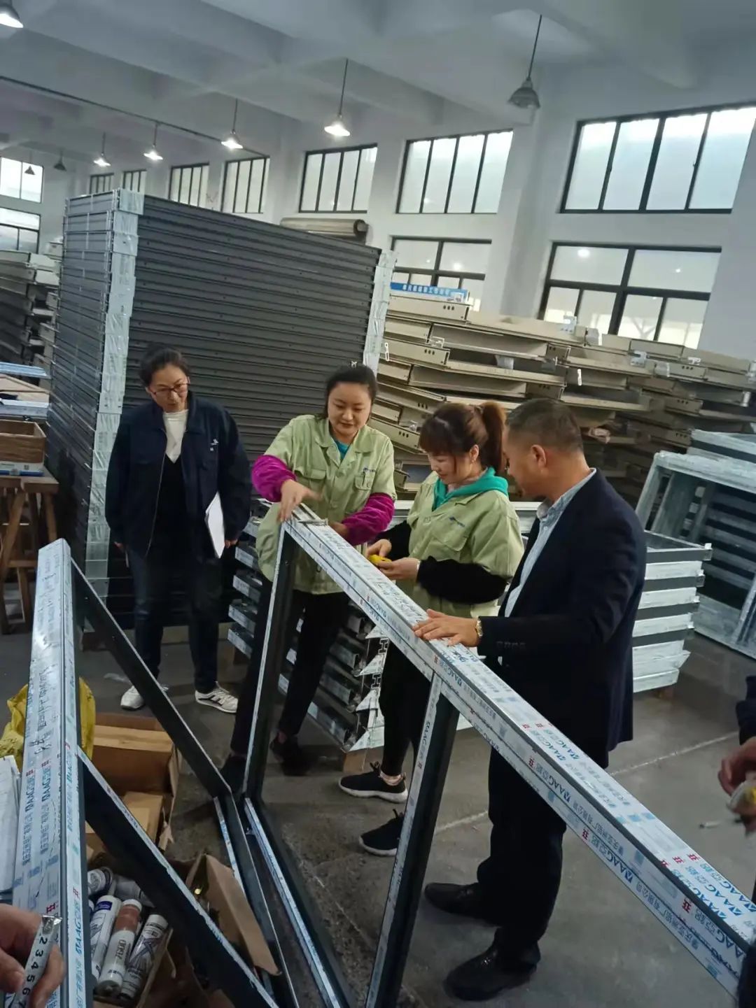 1672207423203584.jpg 1672207423203584.jpg